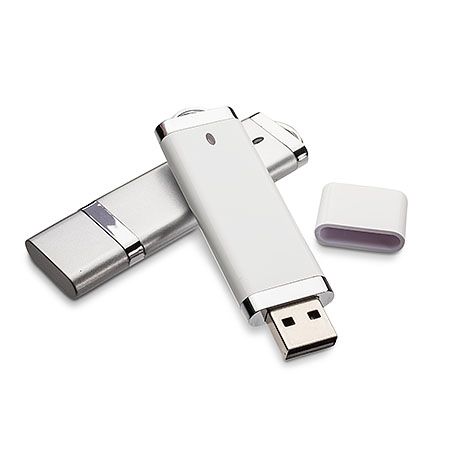 Hochwertiger USB-Stick mit Firmenlogo