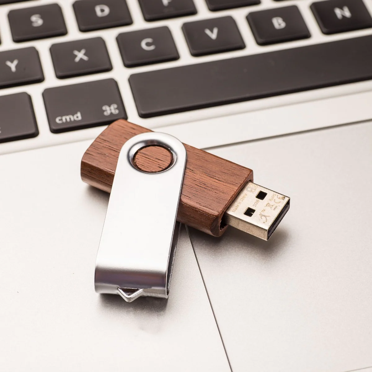 USB-Stick Expert Holz mit Logo