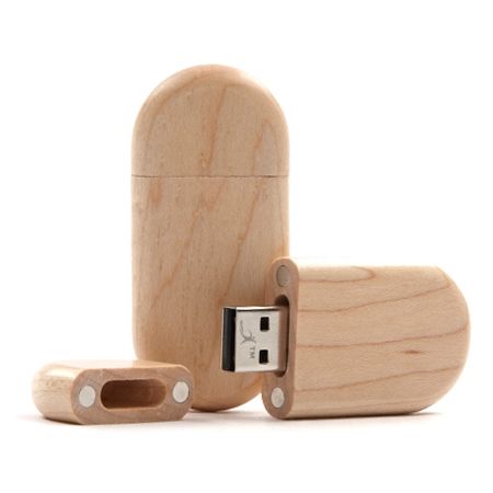 Eleganter USB-Stick aus Ahornholz