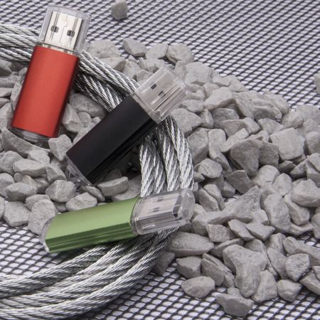 Elegantes Aluminium-Design des USB-Stick Mick